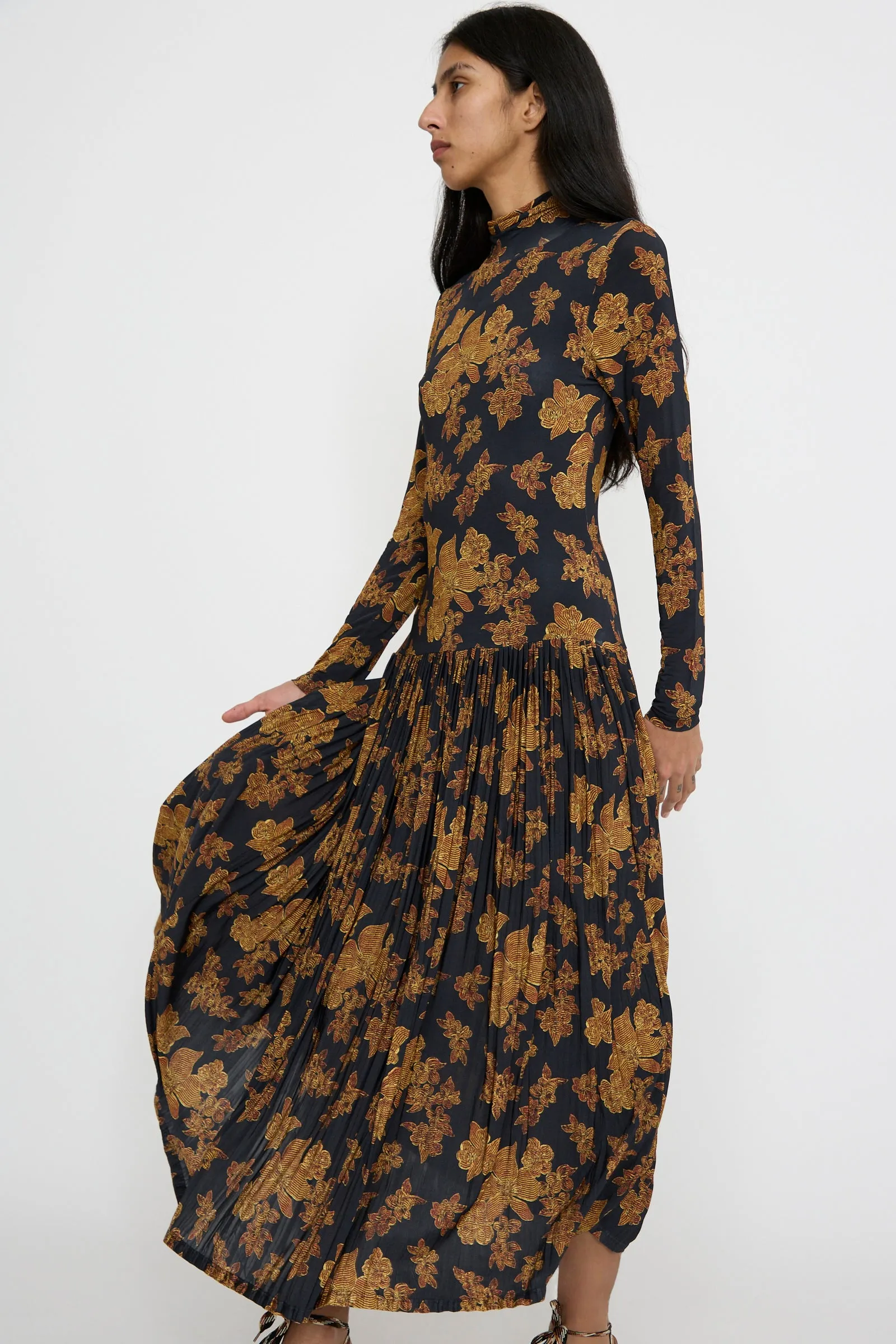 Amaya Dress in Onyx
