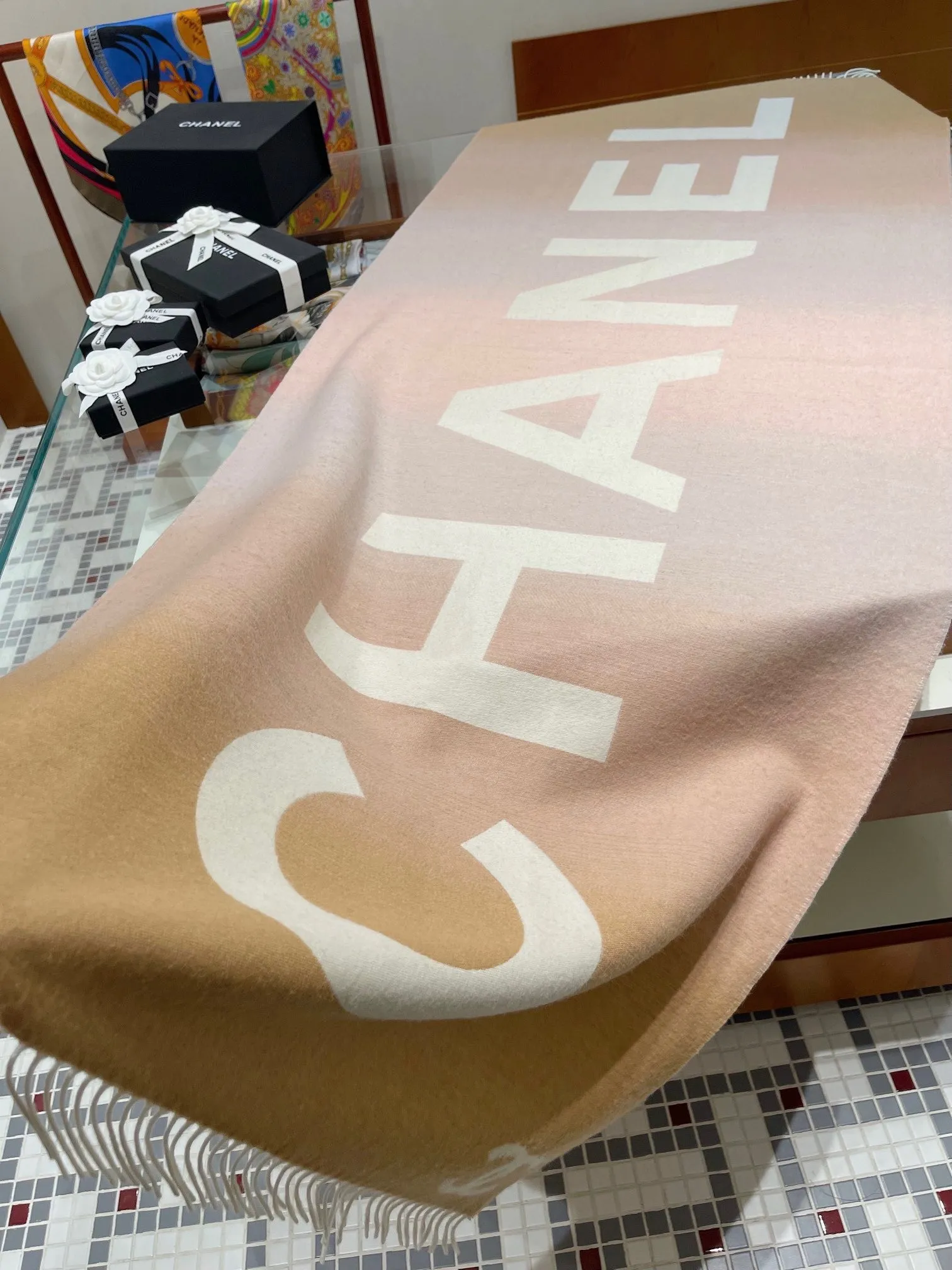 CLTH181 70x200cm    60.9%wool,36.1shmere