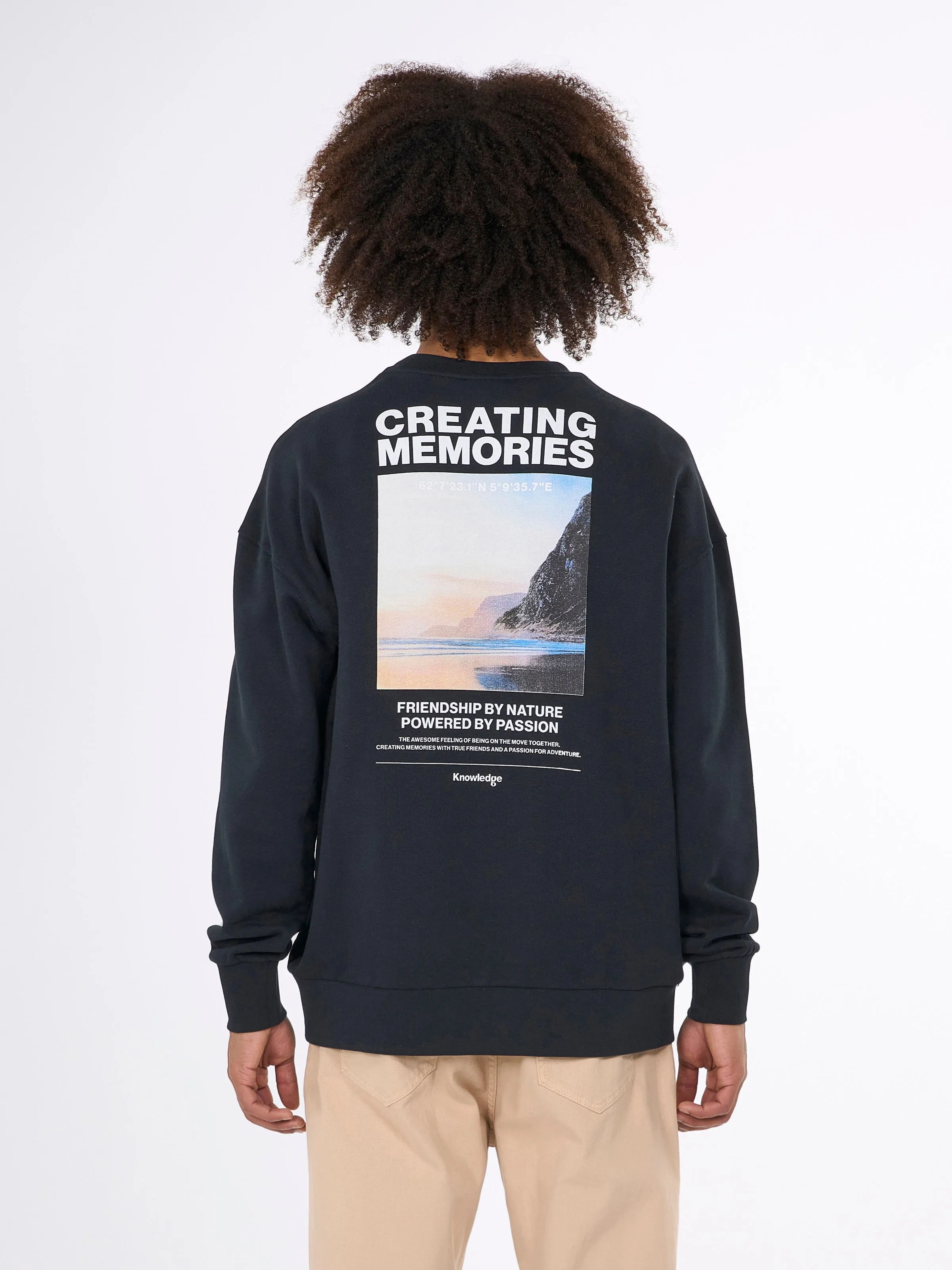 Loose crew neck with photo print at chest and back - Black Jet