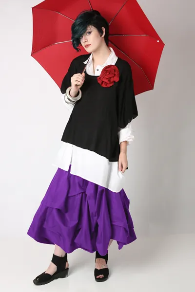 Melbourne Top in Black Delphi