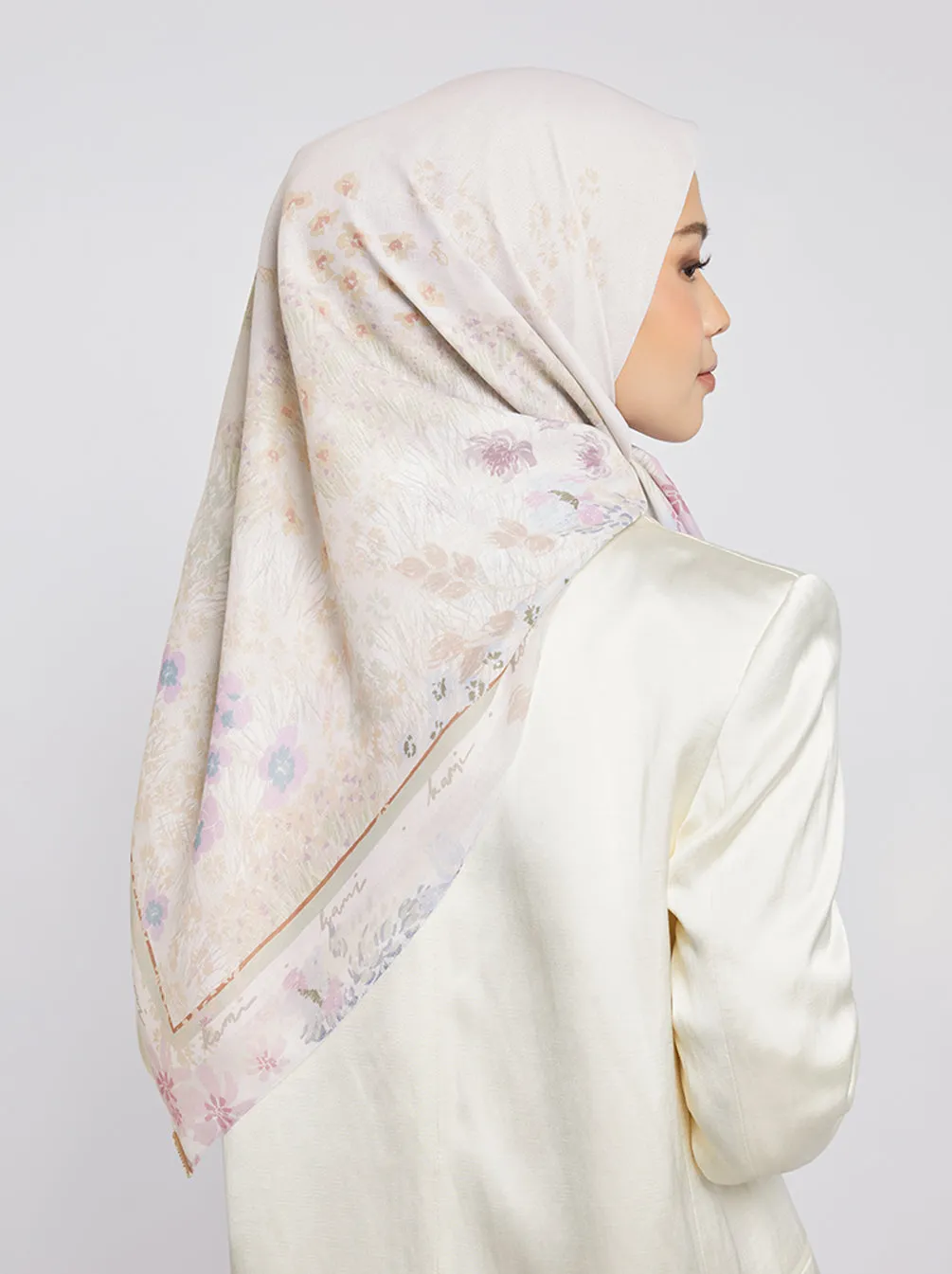 PRIMAVERA SIGNATURE SCARF JASMINE