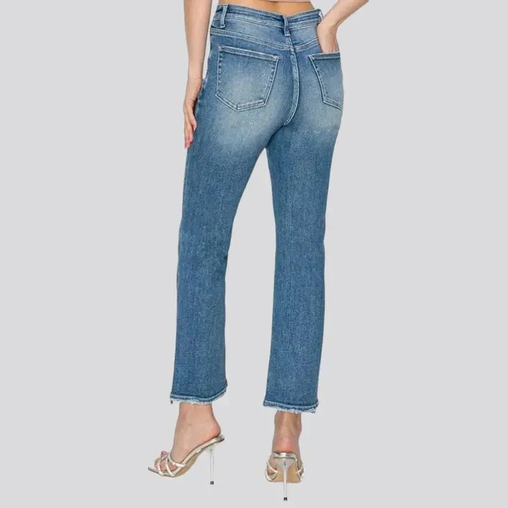 Sanded classic jeans
 for women