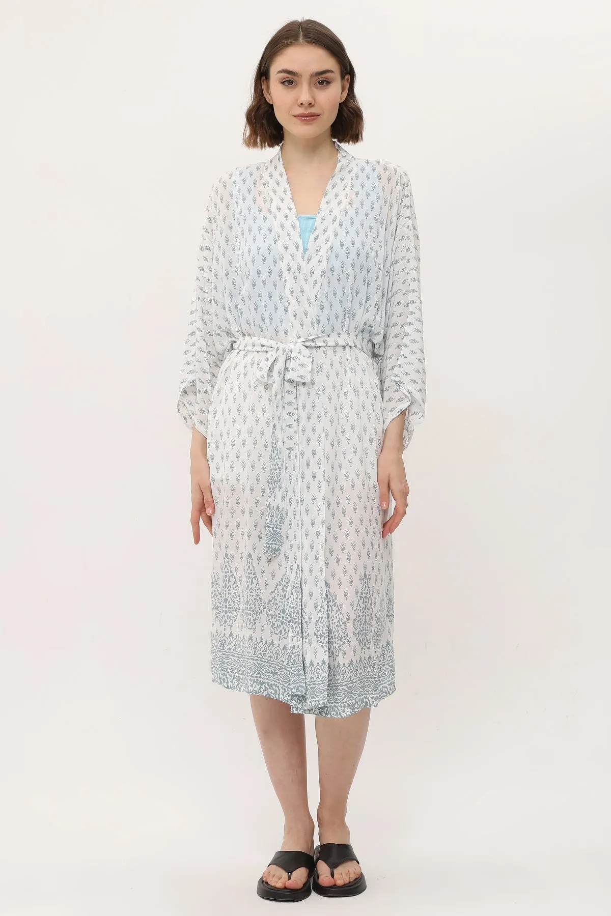 Zada Hindu Jacket/India Teal White