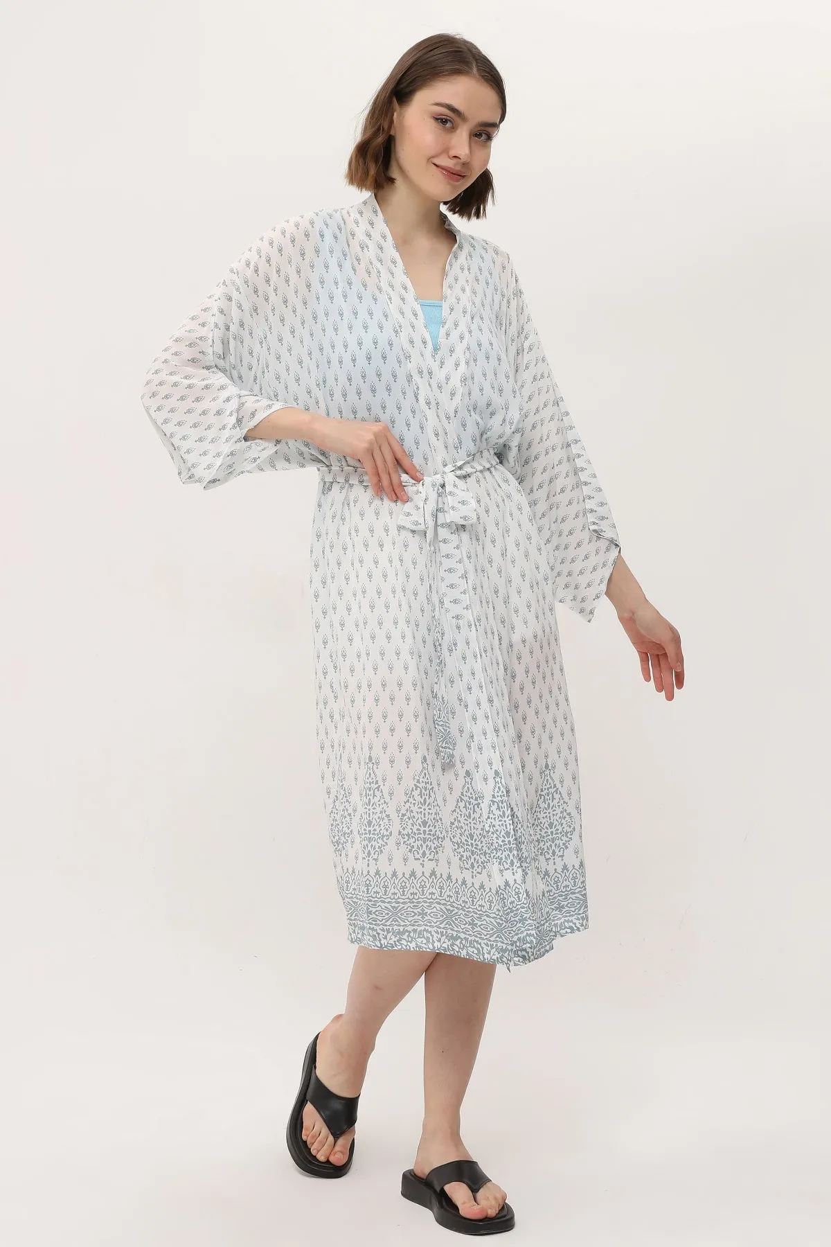 Zada Hindu Jacket/India Teal White