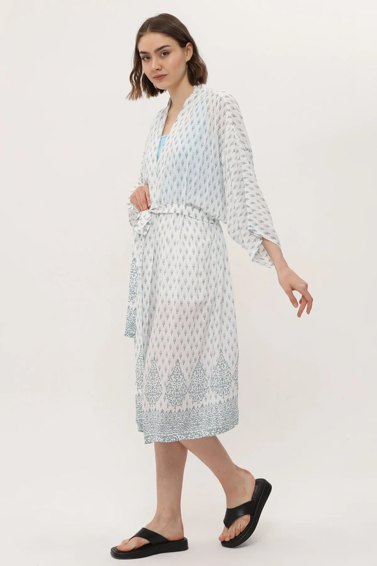 Zada Hindu Jacket/India Teal White