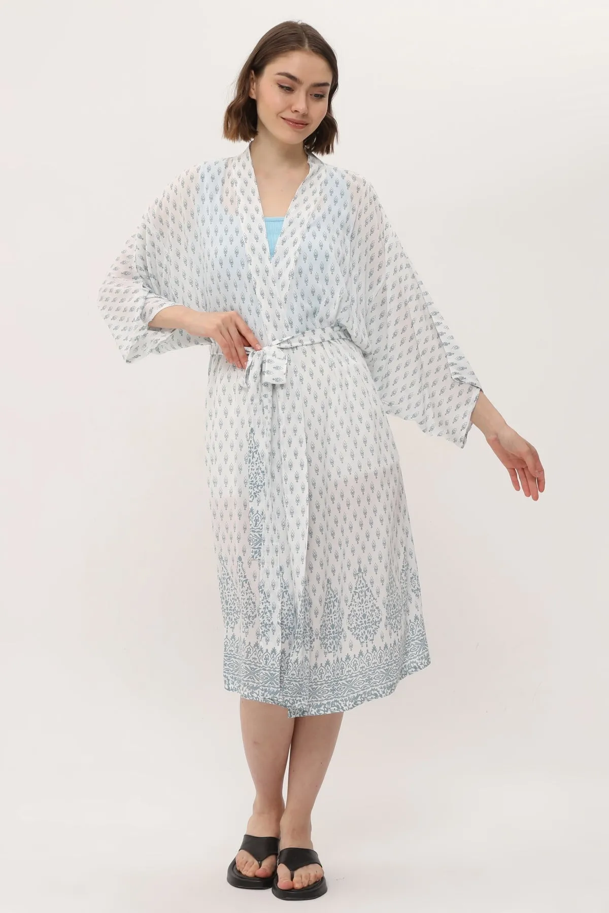 Zada Hindu Jacket/India Teal White